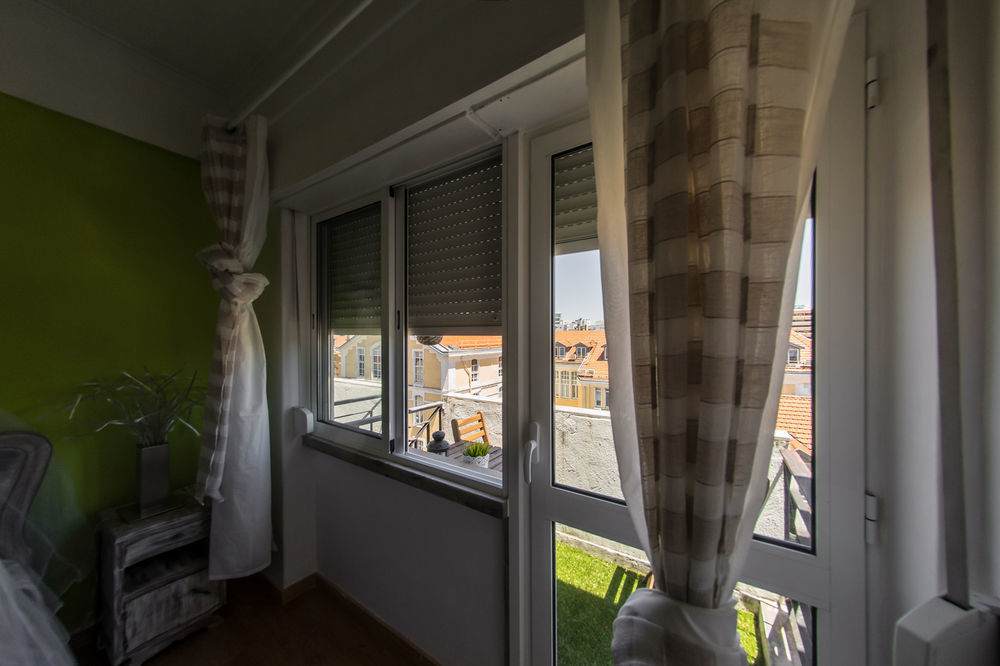 Marques Mini Hostel Lisbon Exterior photo